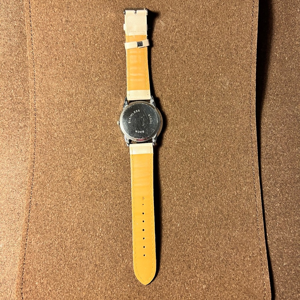 Hello Kitty Watch - Picture 2 of 2